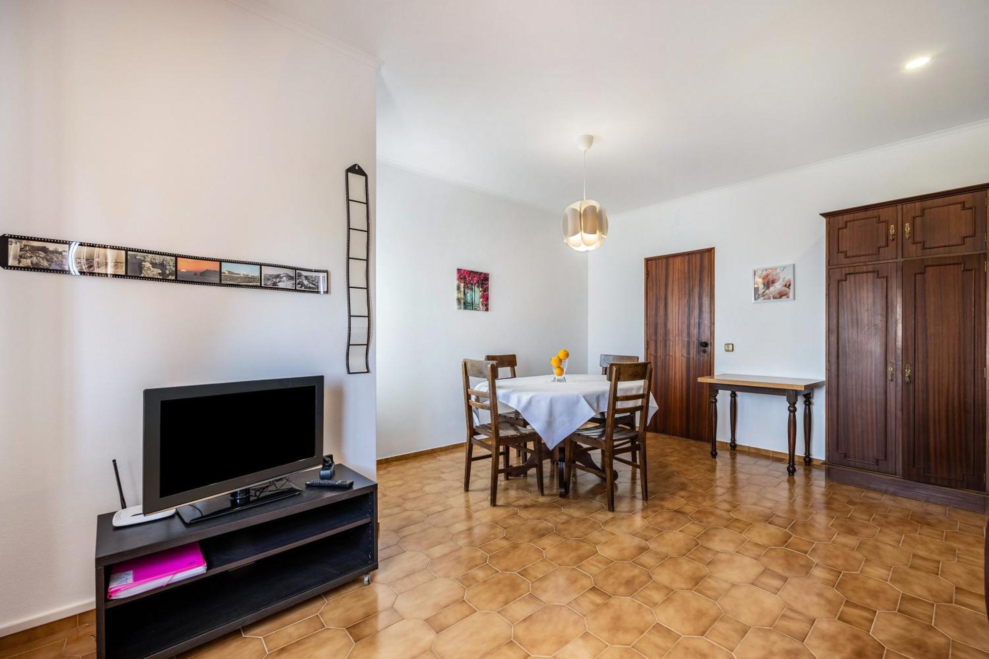 Cabo De -2 Bedroom *